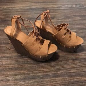 Tan Lace-up Wedges